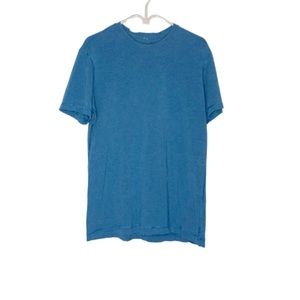 SALE! lululemon M Blue Shortsleeved Tee